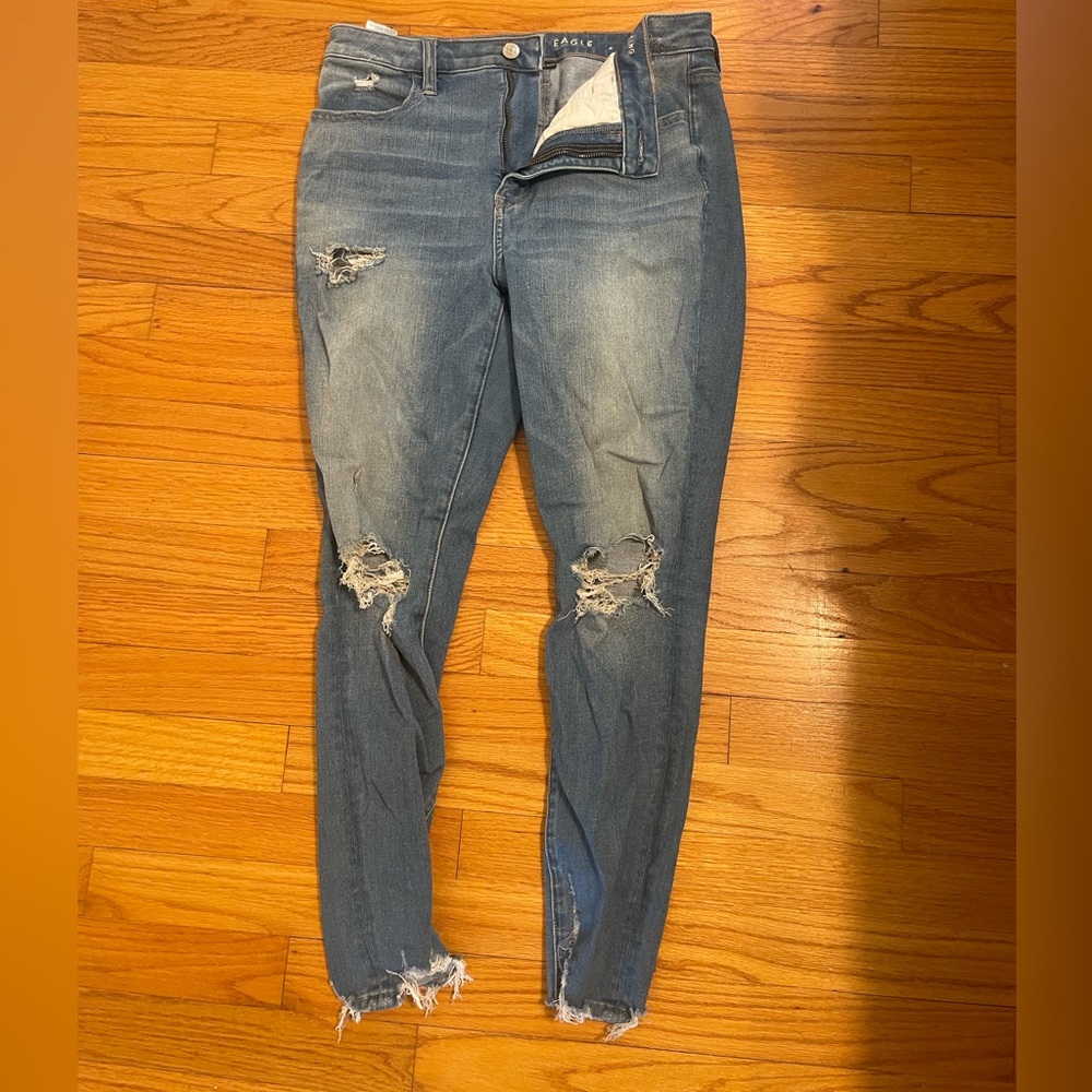 Skinny ripped American eagle dream jean, 8 short